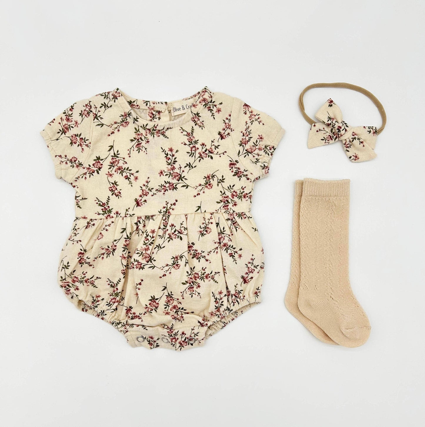 Anessa Romper & Sand socks