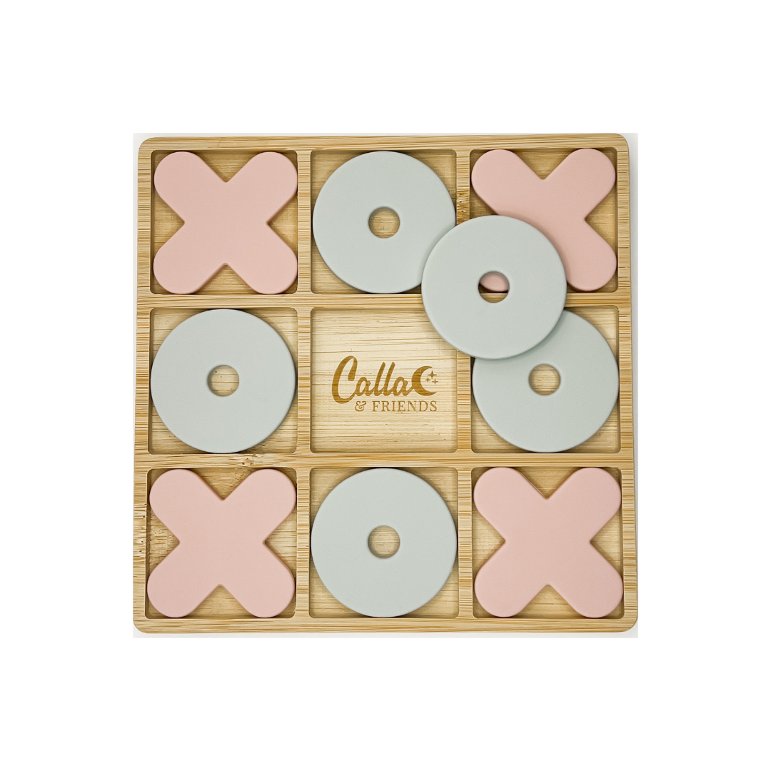 Silicone & Bamboo Tic Tac Toe: Black/Fawn