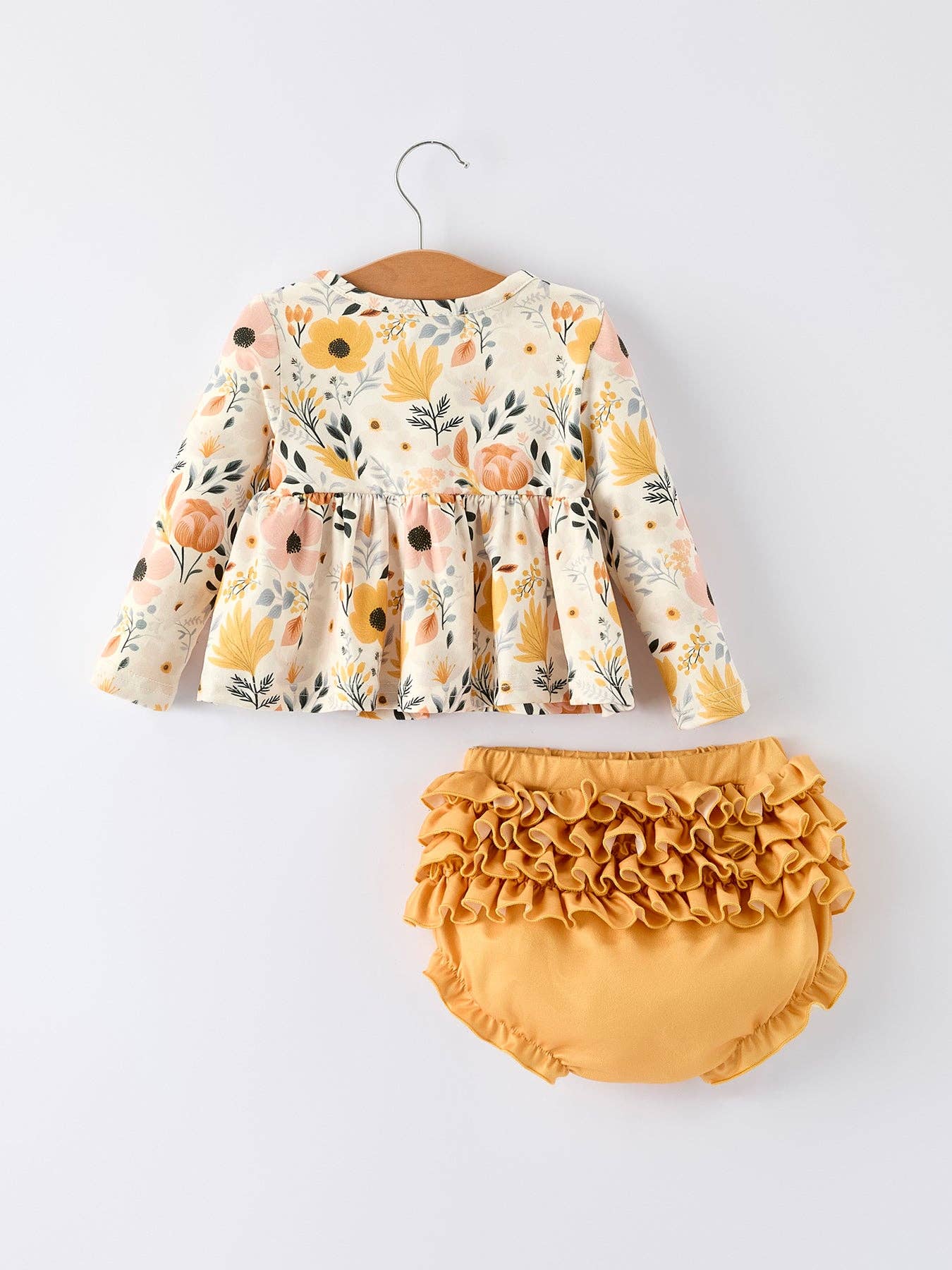 Floral Print Baby Girls Long Sleeve Top with Ruffle Bloomers